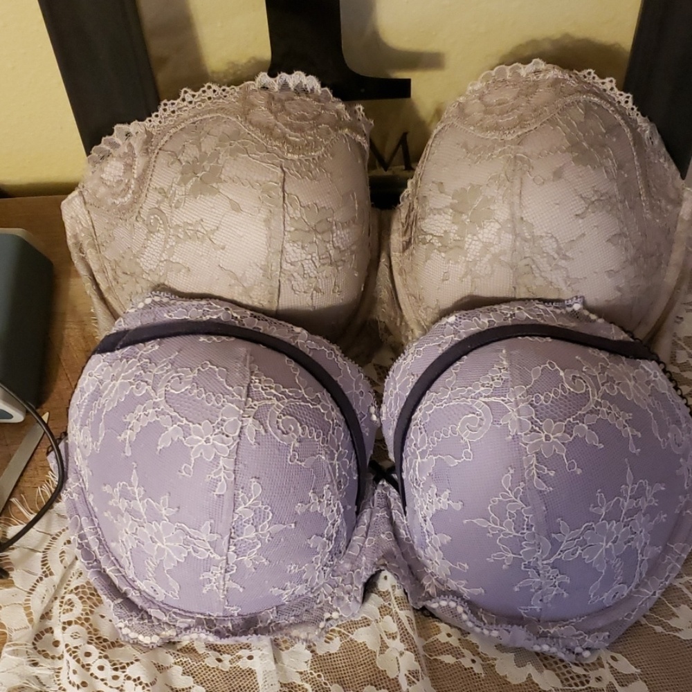 6  Victoria Secret Bras ALL 34DDD
